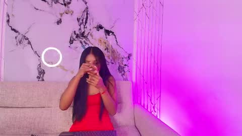 Jade  online show from September 2025 02:39:02 PM