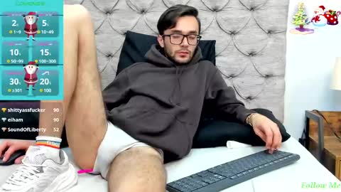 jakemagnus_ online show from December 2024 04:14:02 PM