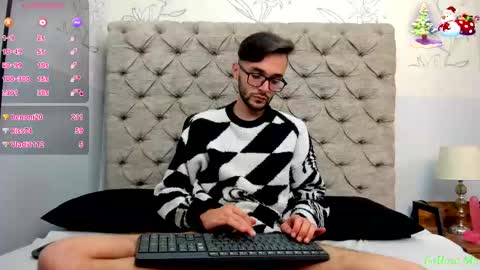 jakemagnus_ online show from December 2024 06:12:01 PM