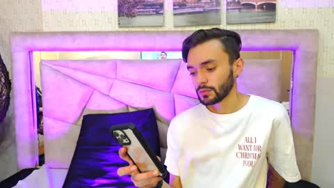 jakemagnus_ online show from February 2025 02:02:02 PM