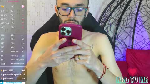 jakemagnus_ online show from February 2025 04:19:02 PM