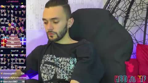 jakemagnus_ online show from February 2025 03:51:02 PM