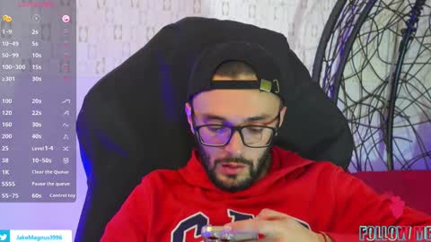 jakemagnus_ online show from February 2025 07:03:01 PM