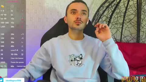 jakemagnus_ online show from March 2025 11:28:01 AM