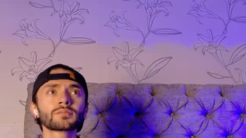 jakemagnus_ online show from September 2025 11:10:01 AM