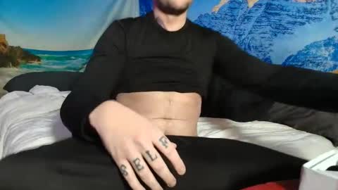 Snapshot of jamiejordan93 chatting on December 2025 08:45:01 AM OF - Jamiejordans online show from December 2025 08:45:01 AM