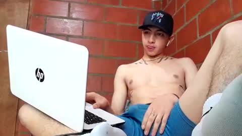 JASON BLESS1 online show from November 2025 12:58:02 PM