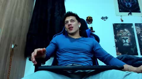 Javier online show from February 2025 01:13:02 AM