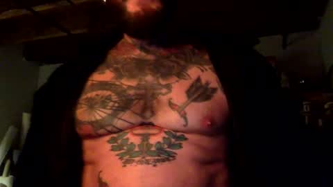 Snapshot of jay_cee_607 chatting on December 2025 02:05:02 AM jay cee online show from December 2025 02:05:02 AM