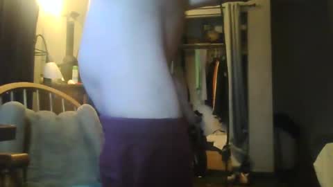 Snapshot of jaybrik92 chatting on October 2025 12:28:02 PM Jlio Delgauto online show from October 2025 12:28:02 PM