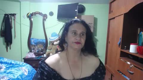 jazmim online show from February 2025 01:11:01 AM