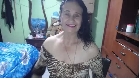 jazmim online show from February 2025 11:13:02 PM