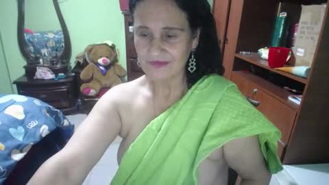 jazmim online show from February 2025 03:01:02 AM
