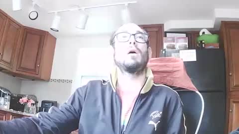 Snapshot of jd19852 chatting on October 2025 03:43:01 PM jd19852 online show from October 2025 03:43:01 PM