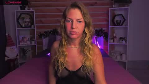 Jeane online show from December 2024 04:54:02 AM