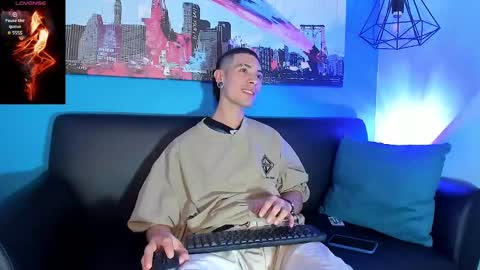 Jeff  online show from January 2025 03:47:01 AM