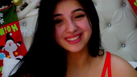 Snapshot of jennyferguson chatting on January 2025 07:01:02 PM Jenny Ferguson online show from January 2025 07:01:02 PM
