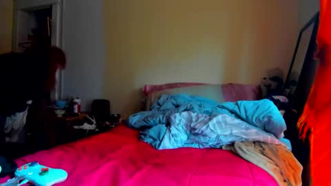 Jenn -  come to my onlyfans online show from November 2025 04:39:02 PM