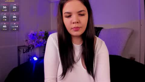 Jess online show from September 2025 01:56:01 PM