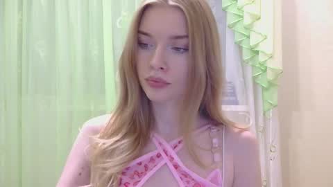 Marina online show from September 2025 05:18:01 PM
