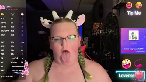 Snapshot of jestar625 chatting on October 2025 09:48:02 PM JesikaStar625 online show from October 2025 09:48:02 PM