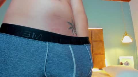 Snapshot of jheidertwink chatting on September 2025 01:26:02 PM Jheider R. online show from September 2025 01:26:02 PM