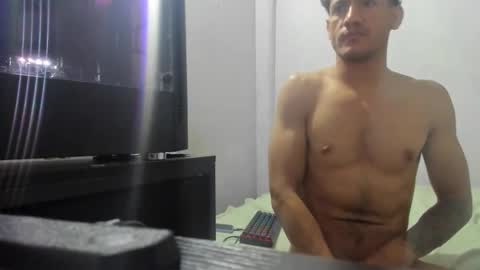 jhonduglas online show from December 2025 06:20:02 AM