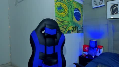 Snapshot of jhonny_flames7 chatting on November 2025 05:06:02 AM jhonny online show from November 2025 05:06:02 AM