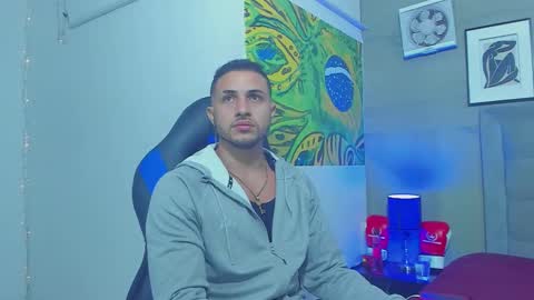 Snapshot of jhonny_flames7 chatting on December 2025 03:25:01 AM jhonny online show from December 2025 03:25:01 AM