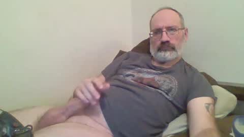 Snapshot of jimmielove2046 chatting on November 2025 06:39:01 PM jimmielove2046 online show from November 2025 06:39:01 PM
