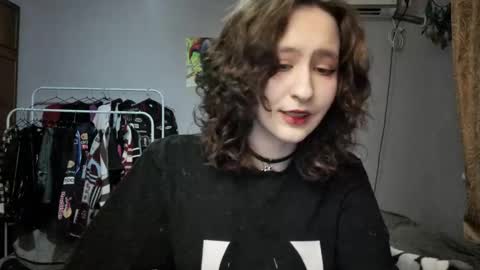 Joannatompson online show from March 2025 08:42:02 PM