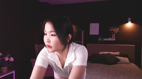 Snapshot of jocelyn_lane chatting on February 2025 03:28:02 PM Amina online show from February 2025 03:28:02 PM