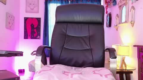 . Johanna Bennet Model Indepenent . online show from March 2025 06:55:01 PM