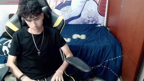 johnny_cagee online show from December 2024 03:45:02 AM