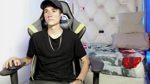 johnny_cagee online show from September 2025 04:03:01 AM