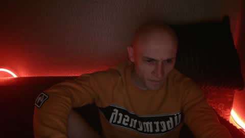 Johnny online show from February 2025 06:02:01 PM