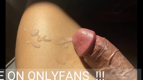 Snapshot of johnnyfun_xxx chatting on December 2024 04:54:02 AM Johnnystrongarms online show from December 2024 04:54:02 AM