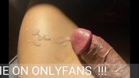 Snapshot of johnnyfun_xxx chatting on March 2025 05:11:01 AM Johnnystrongarms online show from March 2025 05:11:01 AM