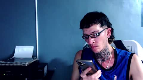 johnsonisaac94  online show from December 2024 07:06:02 AM