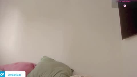 Snapshot of jordaniaa_ chatting on December 2025 08:37:02 PM Megan OF Jordaniaas online show from December 2025 08:37:02 PM