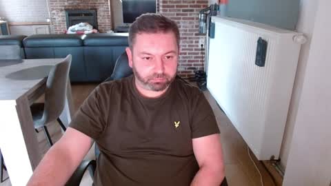 joscrossbot online show from January 2025 01:42:02 PM
