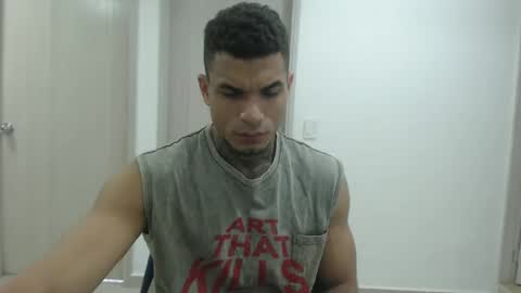 juan_gomez_1 online show from December 2024 11:50:02 AM