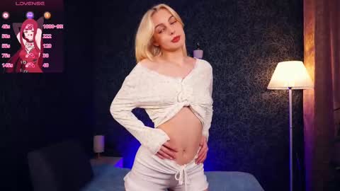 We Kate and EvaDay   AshleyNight  Lovense is on PVT ALWAYS OPEN  online show from February 2025 06:45:01 PM