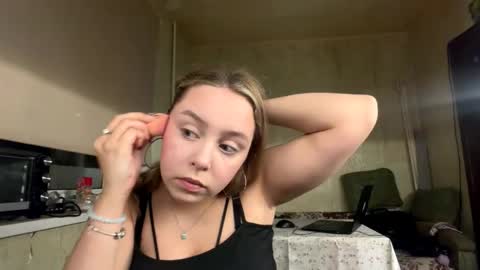 Snapshot of julietmegown chatting on November 2025 02:07:02 PM Mia online show from November 2025 02:07:02 PM