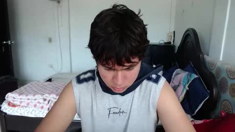 Snapshot of kafer_1022 chatting on December 2025 01:59:02 PM kafer online show from December 2025 01:59:02 PM