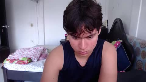 Snapshot of kafer_1022 chatting on December 2025 06:35:02 PM kafer online show from December 2025 06:35:02 PM