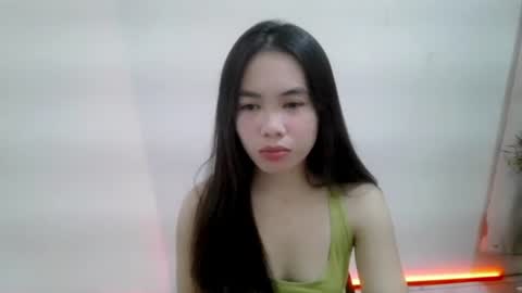 Chenny online show from September 2025 01:49:02 PM