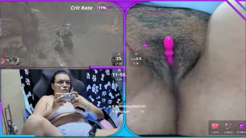 Snapshot of kareen_shantall chatting on November 2025 12:49:01 AM Kareen online show from November 2025 12:49:01 AM