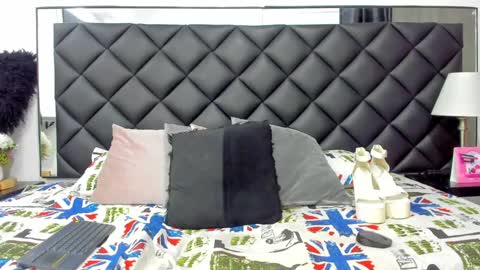  Karina Taylor  online show from January 2025 07:18:02 PM