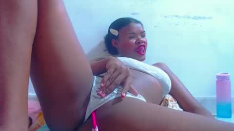 karla latina 28 online show from September 2025 10:23:01 PM